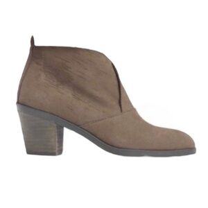 Eileen Fisher Textured Leather Murphy Ankle Booties 7.5